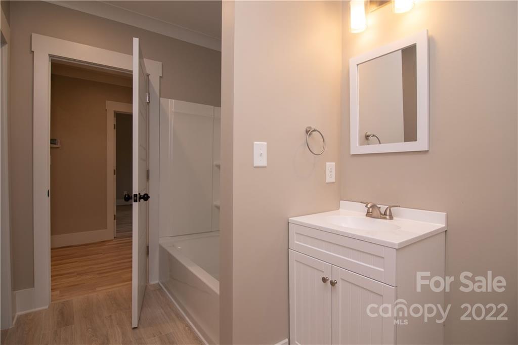 162 Saluda Street Chester, SC 29706 - Photo 11 of 18 Gallery Image 11