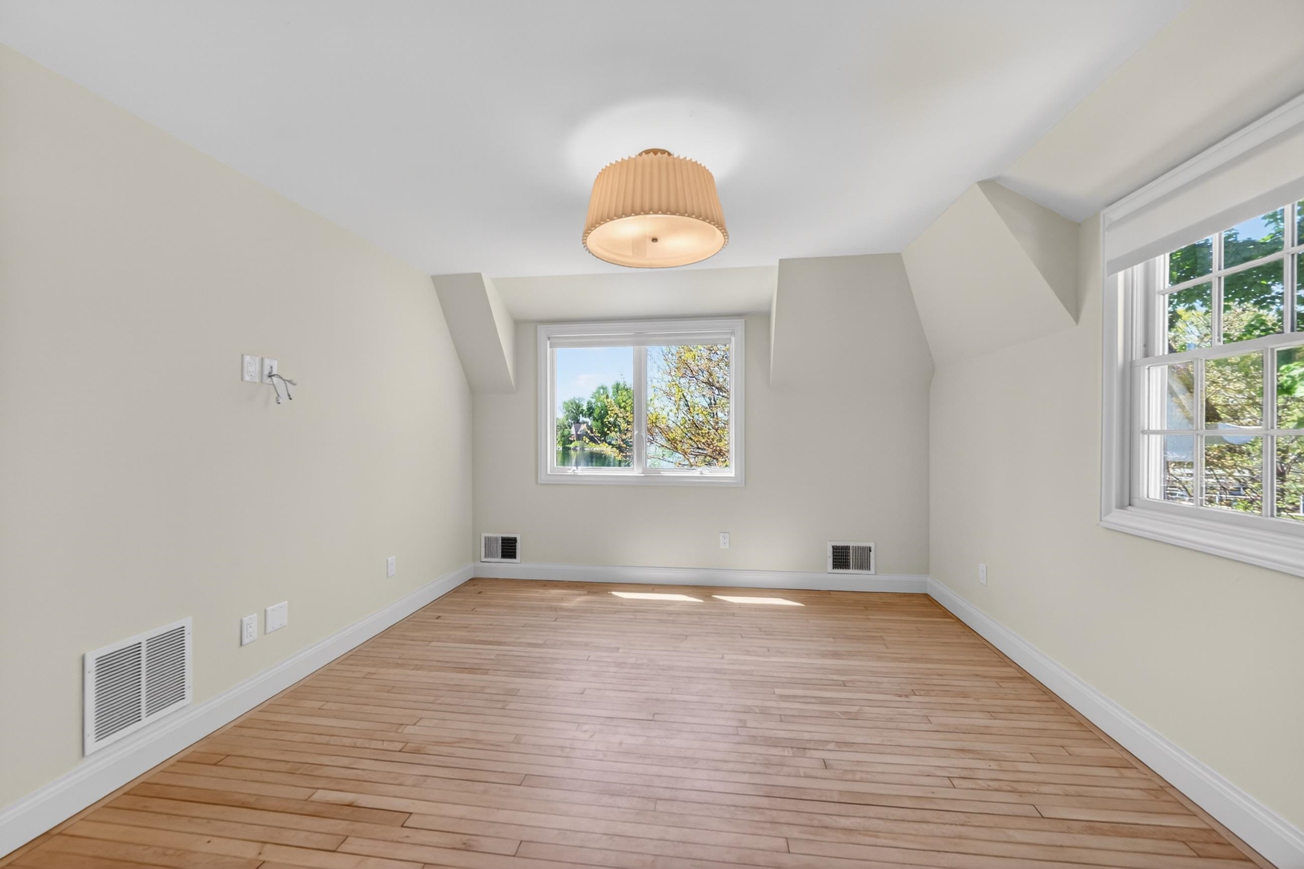 3 Cambridge Road Madison, WI 53704 - Photo 51 of 62