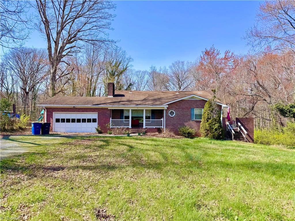 160 Motor Road Winston-Salem, NC 27105 - Photo 4 of 29