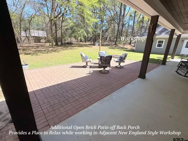 $624,000 | 15741 County Road 1100, Tyler, TX 75703