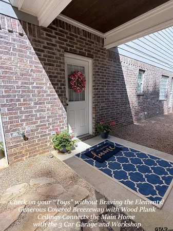 $624,000 | 15741 County Road 1100, Tyler, TX 75703