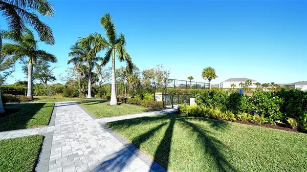 $635,000 | 15312 Shady Palms Lane, Nokomis, FL 34275