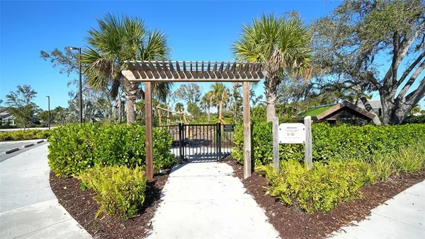 $635,000 | 15312 Shady Palms Lane, Nokomis, FL 34275