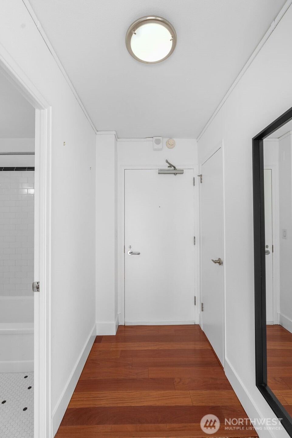 1105 Spring Street, Unit 1309 Seattle, WA 98104 - Photo 20 of 27