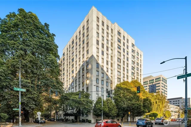 $2,300 | 1105 Spring Street, Unit 1309, Seattle, WA 98104