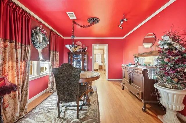 $337,000 | 122 East 7th Street, Lancaster, TX 75146