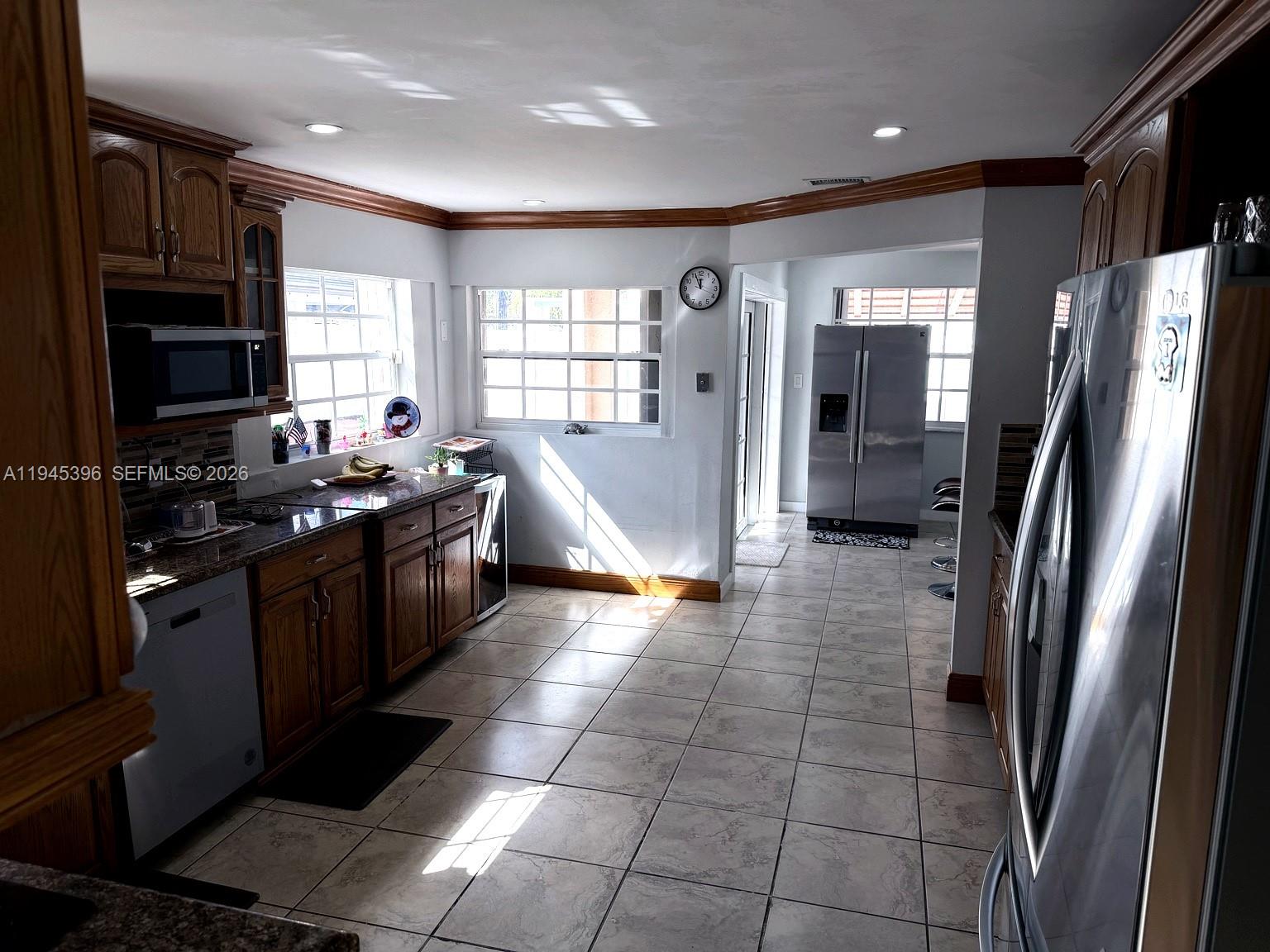 6000 Southwest 153rd Court Road Miami, FL 33193 - Photo 10 of 26