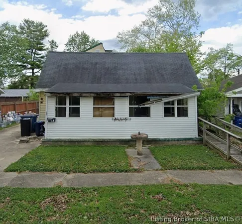 $55,000 | 706 S Street, Bedford, IN 47421