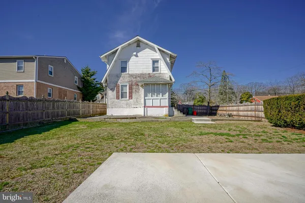 $325,000 | 99 Linden Avenue, Pitman, NJ 08071