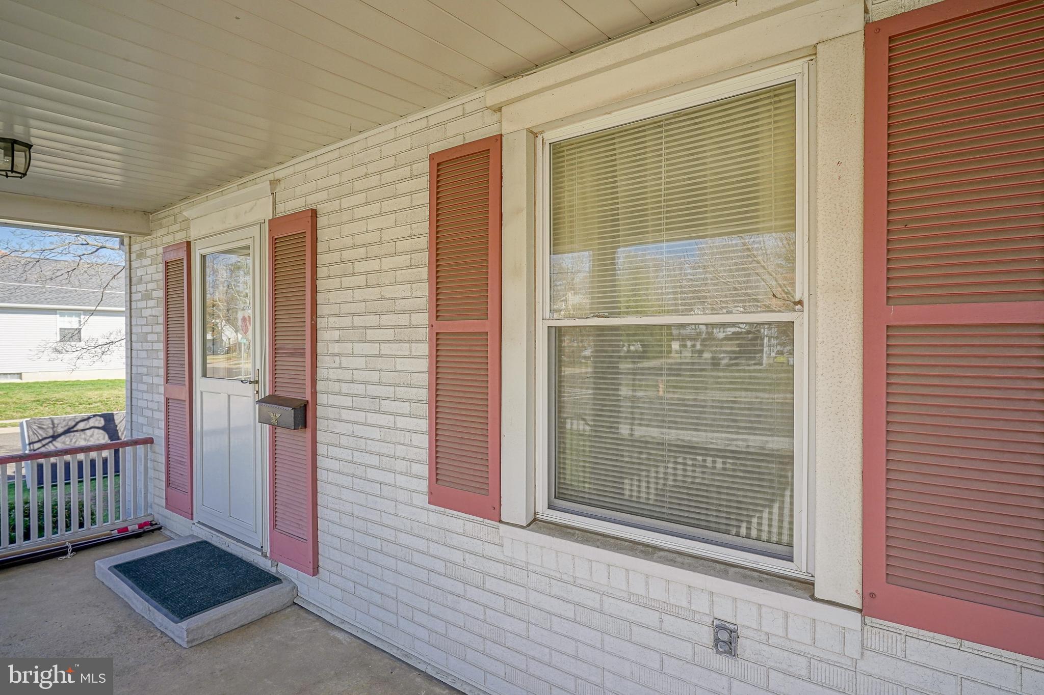 99 Linden Avenue Pitman, NJ 08071 - Photo 4 of 32