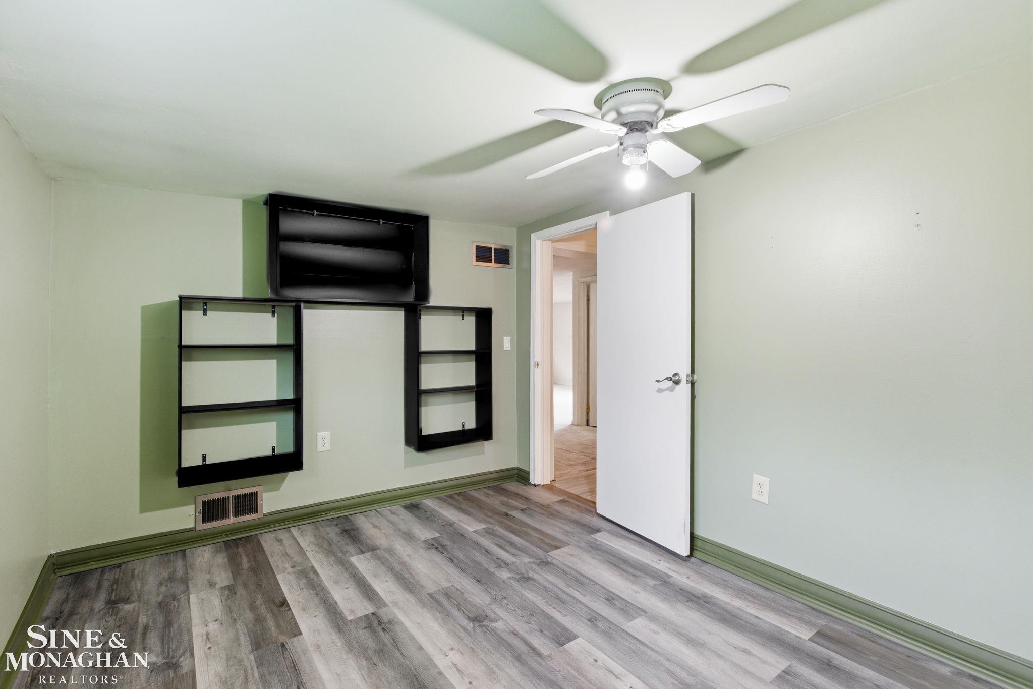 47811 Frederick Road Utica, MI 48317 - Photo 29 of 50 Gallery Image 29