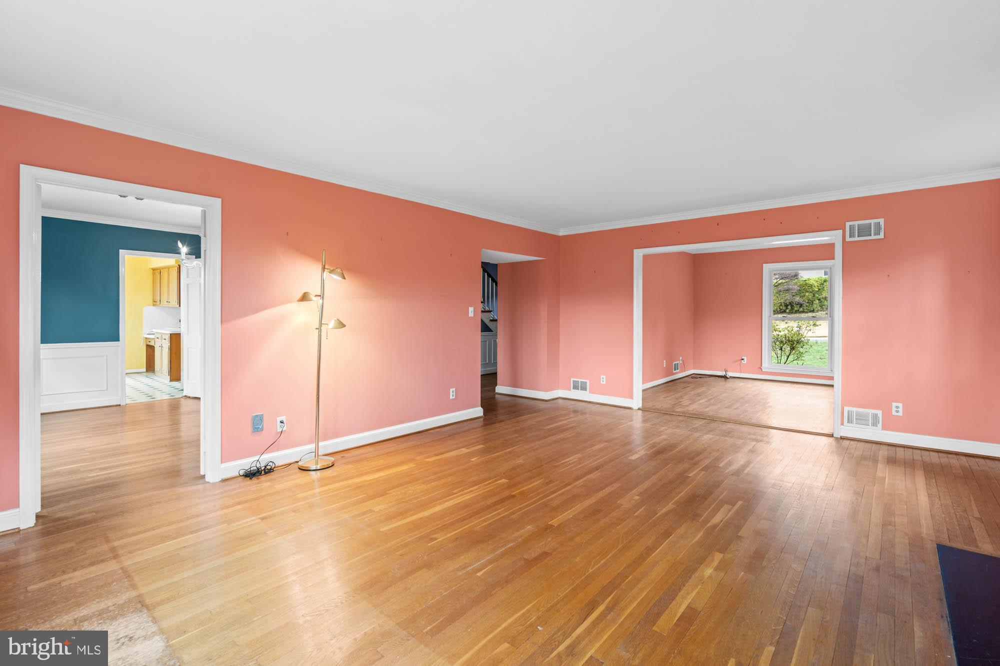 6016 Onondaga Road Bethesda, MD 20816 - Photo 13 of 92 Gallery Image 13