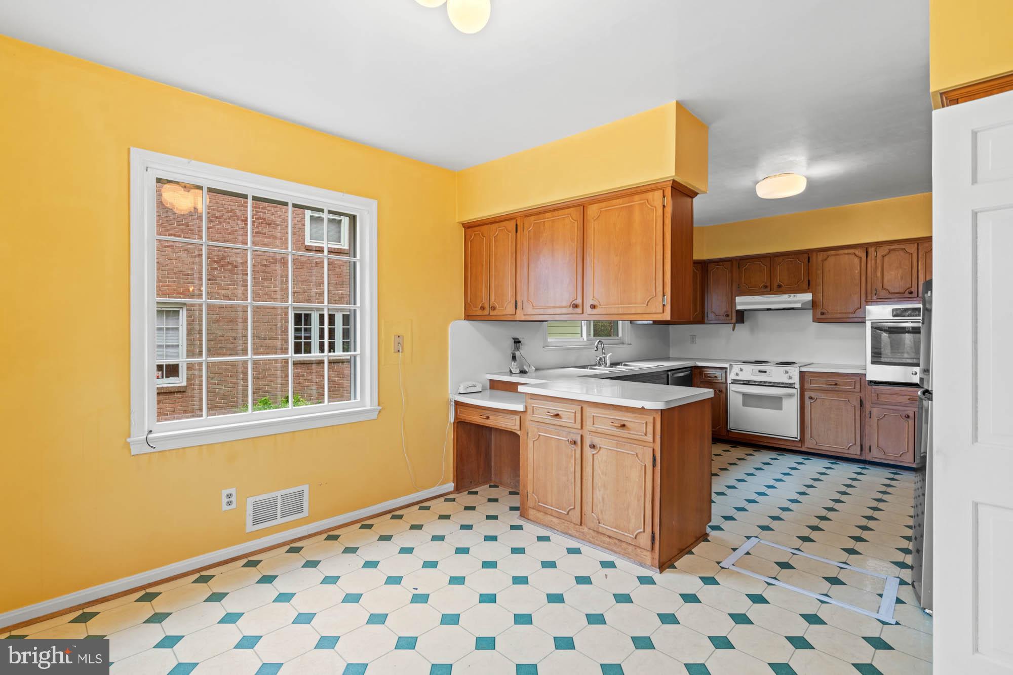 6016 Onondaga Road Bethesda, MD 20816 - Photo 24 of 92 Gallery Image 24