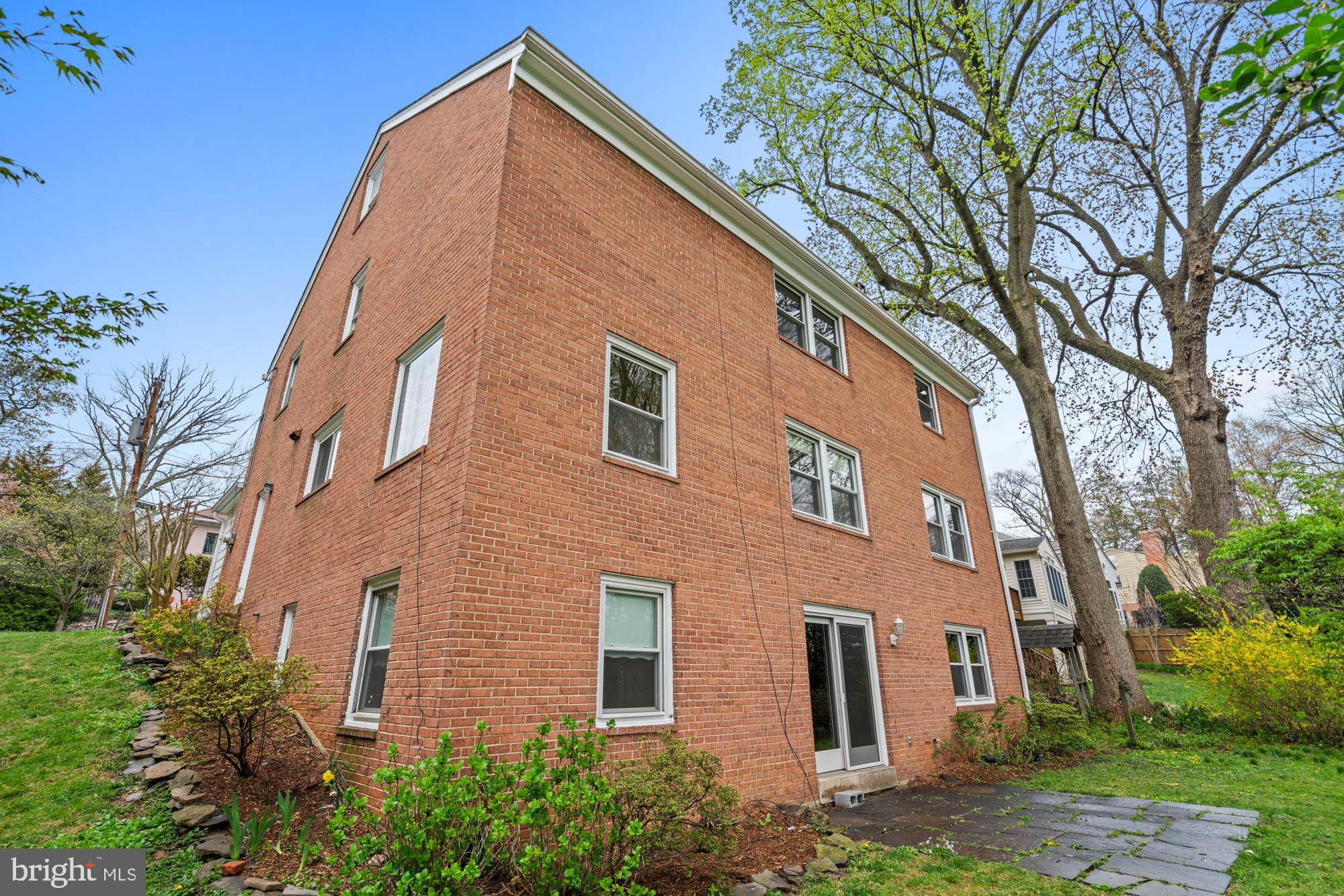 6016 Onondaga Road Bethesda, MD 20816 - Photo 85 of 92 Gallery Image 85