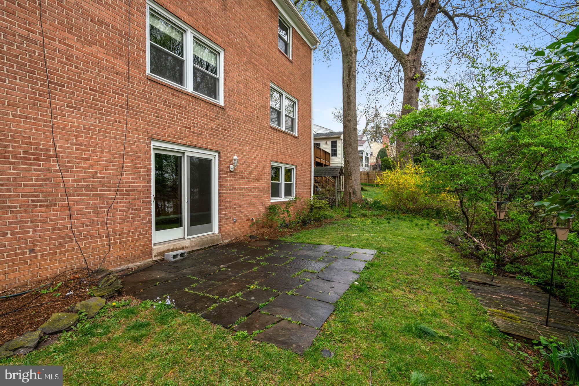 6016 Onondaga Road Bethesda, MD 20816 - Photo 86 of 92 Gallery Image 86
