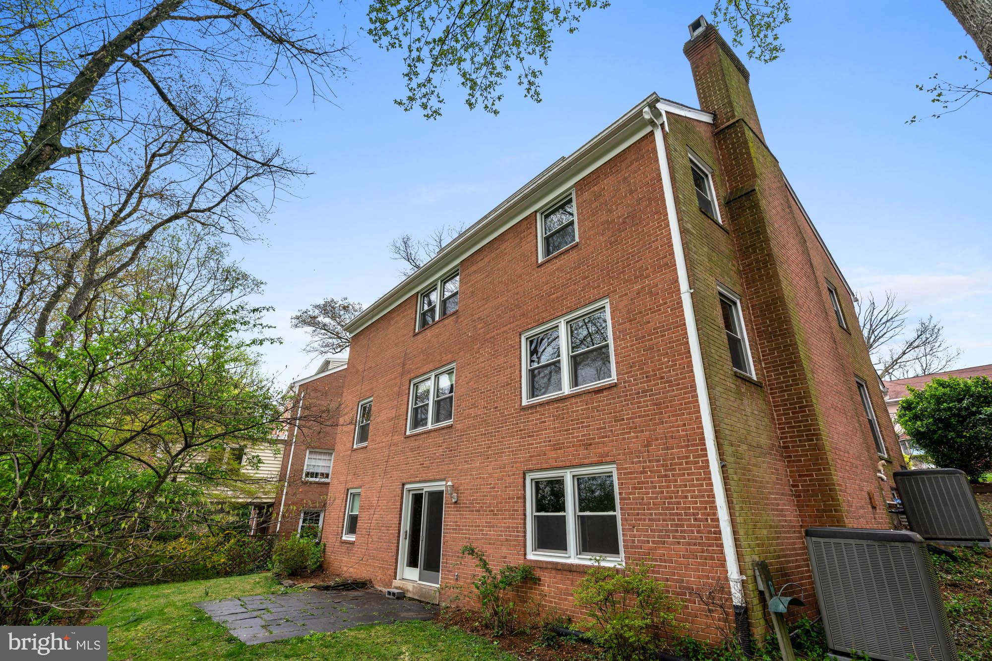 6016 Onondaga Road Bethesda, MD 20816 - Photo 88 of 92 Gallery Image 88