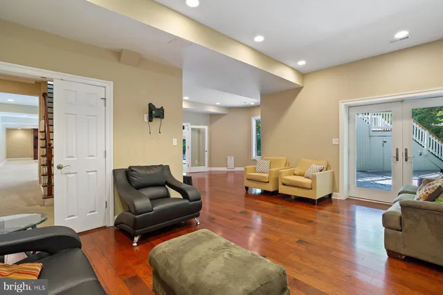 $2,299,999 | 40321 Beacon Hill Drive, Leesburg, VA 20176