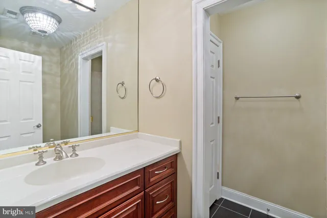 $2,299,999 | 40321 Beacon Hill Drive, Leesburg, VA 20176