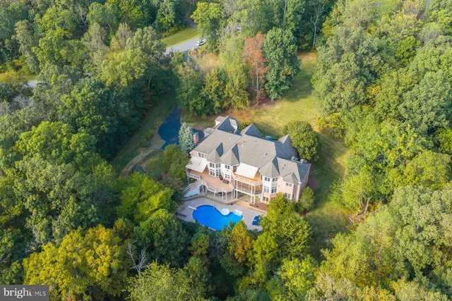 $2,299,999 | 40321 Beacon Hill Drive, Leesburg, VA 20176
