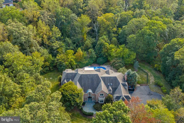 $2,299,999 | 40321 Beacon Hill Drive, Leesburg, VA 20176