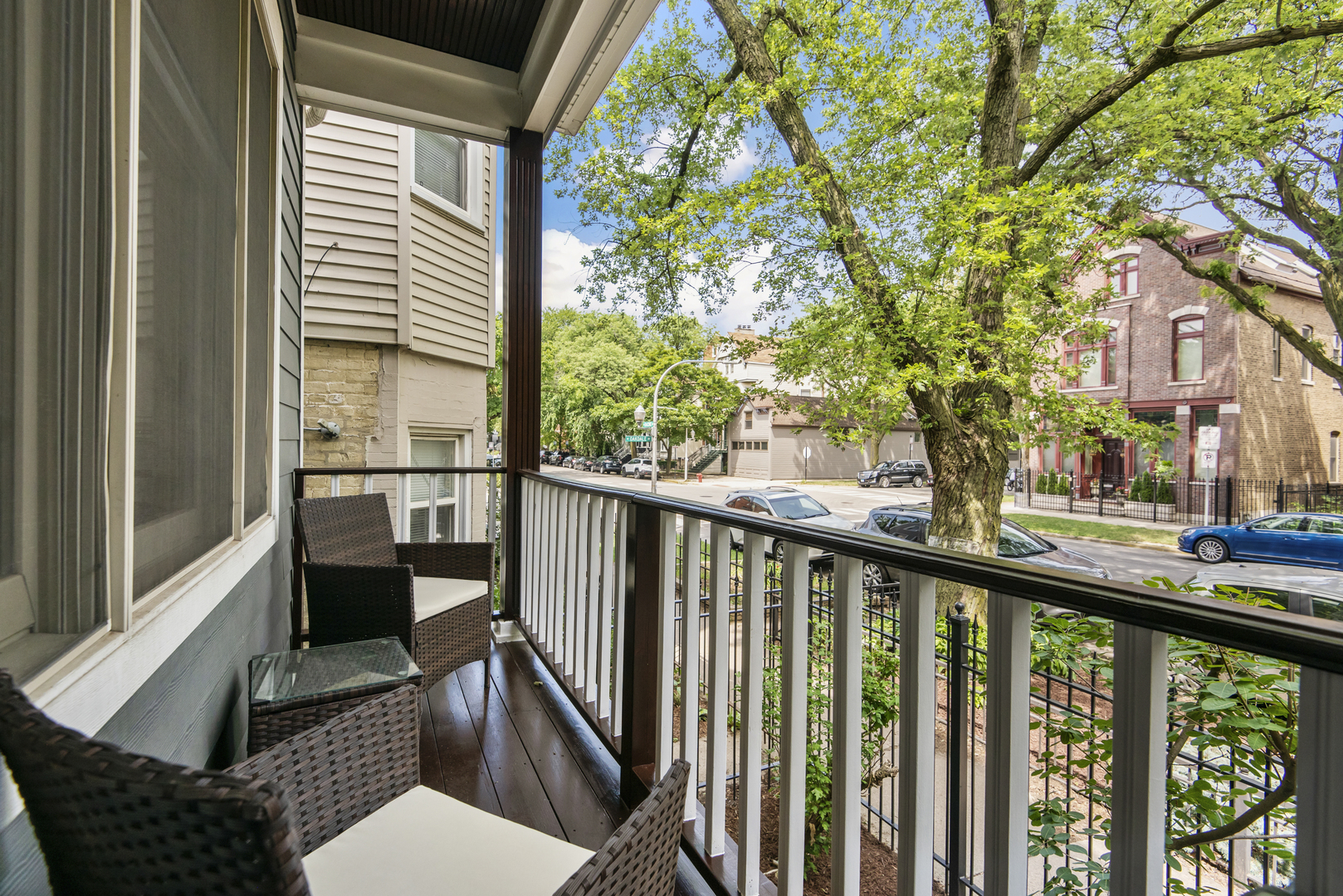 2918 North Racine Avenue Chicago, IL 60657 - Photo 2 of 29