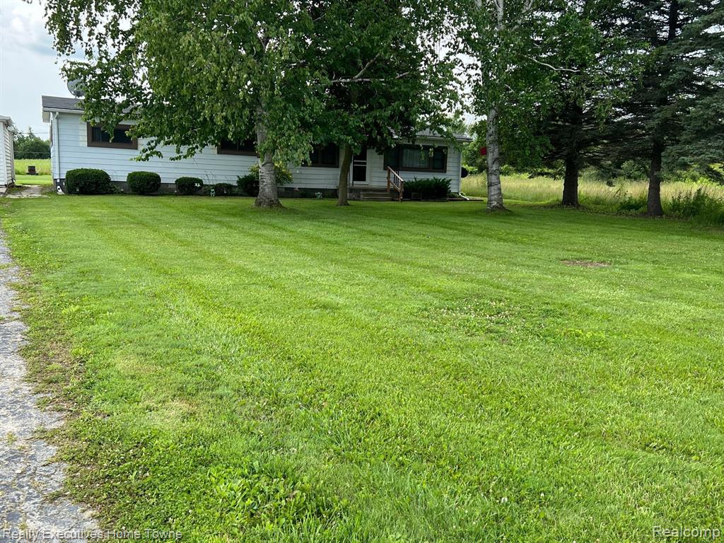 5690 Harrington Road Croswell, MI 48422 - Photo 20 of 24