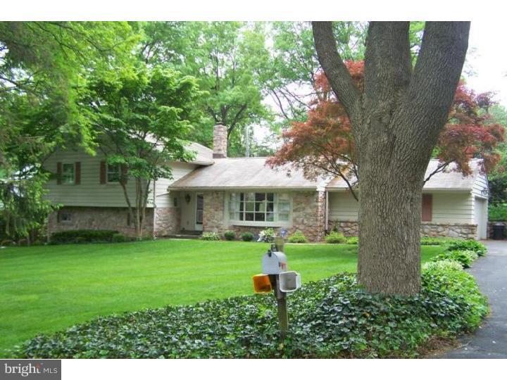 1606 Golf Road Reading, PA 19601 - Photo 1 of 11