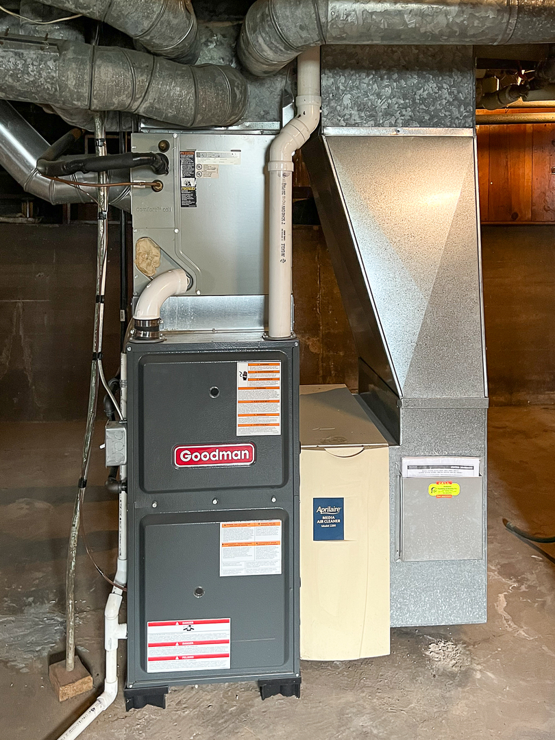 415 South 3rd Street Rochelle, IL 61068 - Photo 25 of 28 a view of water heater room