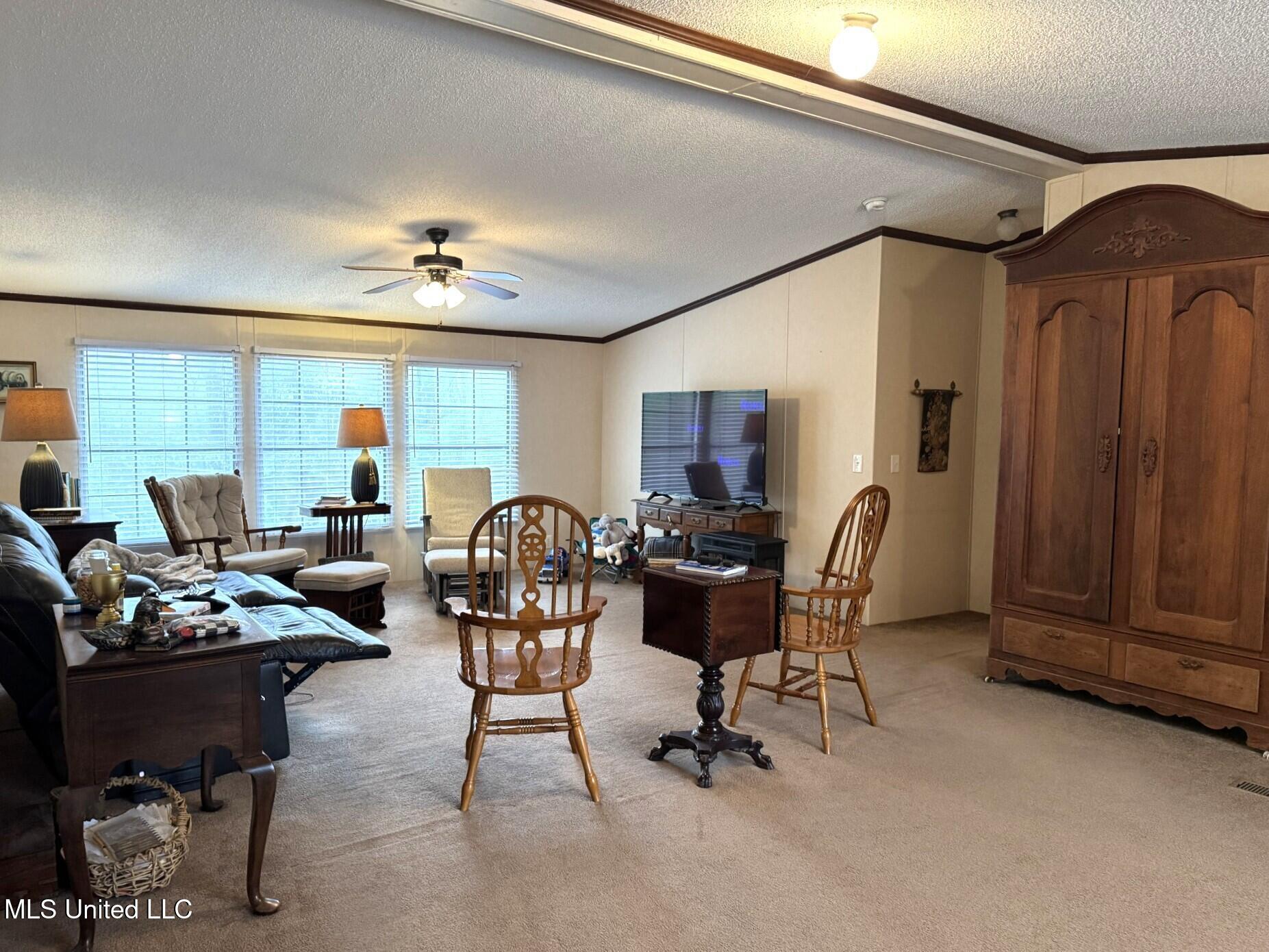 146 Cloverdale Road, Unit A Natchez, MS 39120 - Photo 15 of 26 thumbnail_IMG_8610.jpg 146a j