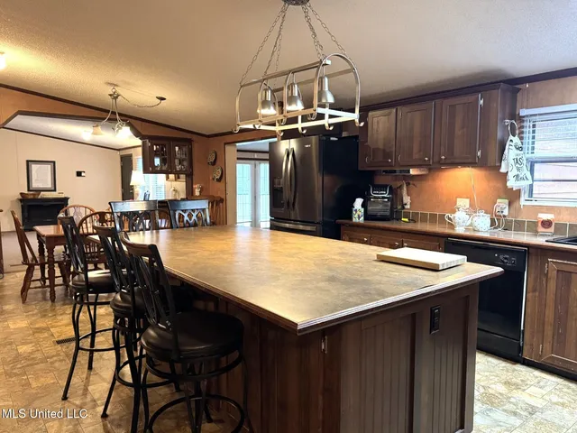 $209,000 | 146 Cloverdale Road, Unit A, Natchez, MS 39120