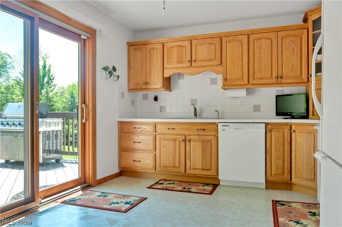 17827 Prospect Road Strongsville, OH 44149 - Photo 5 of 20 Gallery Image 5