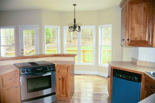 112 Winterbrook Circle Seneca, SC 29678 - Photo 4 of 5 Gallery Image 4