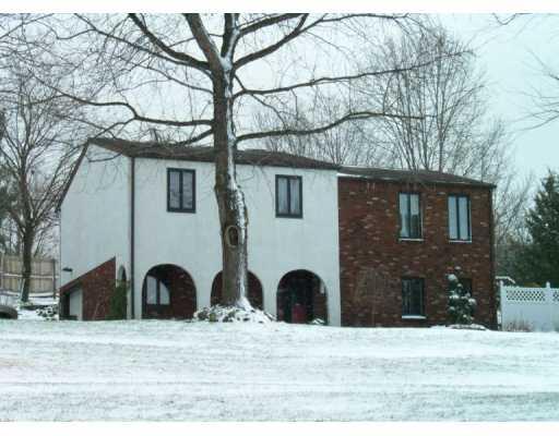 2005 Kentucky Lane Rochester, PA 15074 - Photo 1 of 1