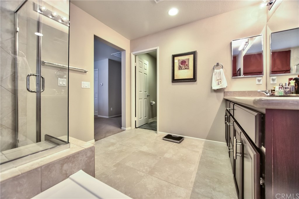 3288 Ledgewood Circle Riverside, CA 92503 - Photo 18 of 27