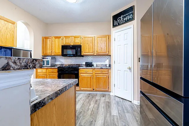 $525,000 | 8516 Long Meadow Drive, North Charleston, SC 29420