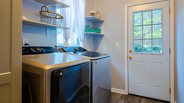 $525,000 | 8516 Long Meadow Drive, North Charleston, SC 29420