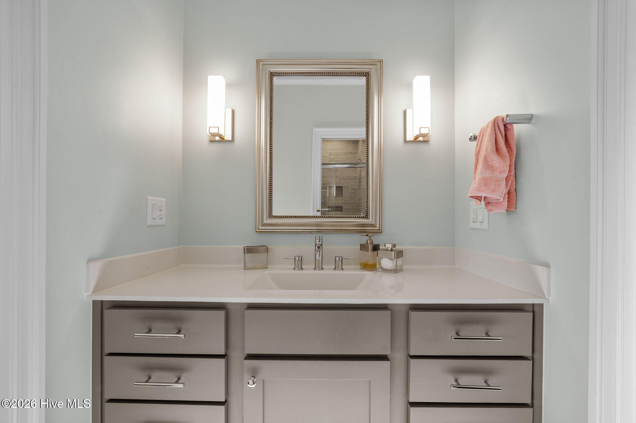 290 Whichard Lane Chocowinity, NC 27817 - Photo 23 of 43 Jack and jill bathroom
