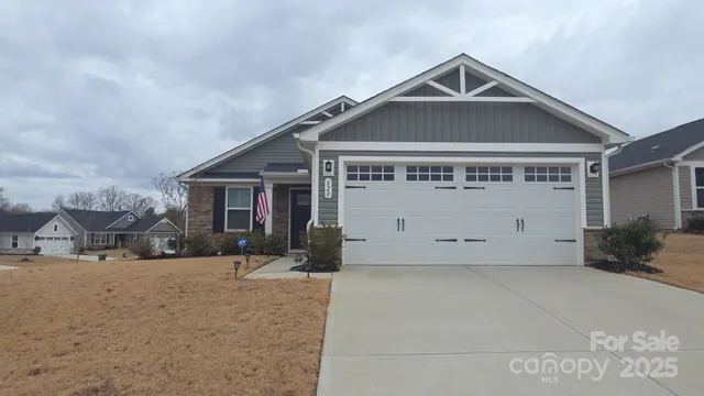 $275,000 | 620 Grandiflora Avenue, Lancaster, SC 29720