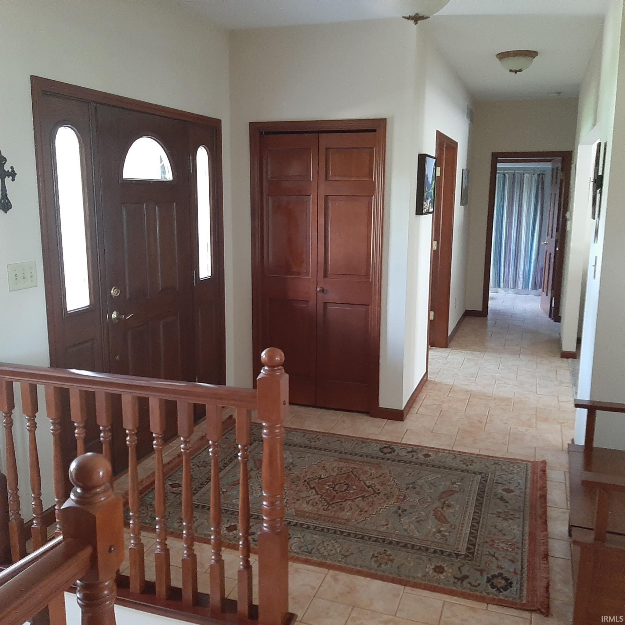 64762 Maxwells Gate Goshen, IN 46526 - Photo 4 of 36