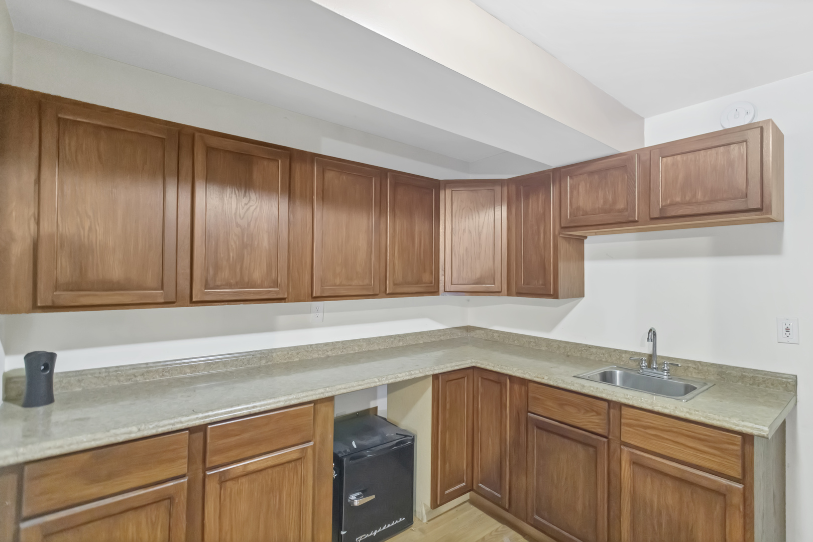 909 Pearson Road Cary, IL 60013 - Photo 34 of 43 Gallery Image 34