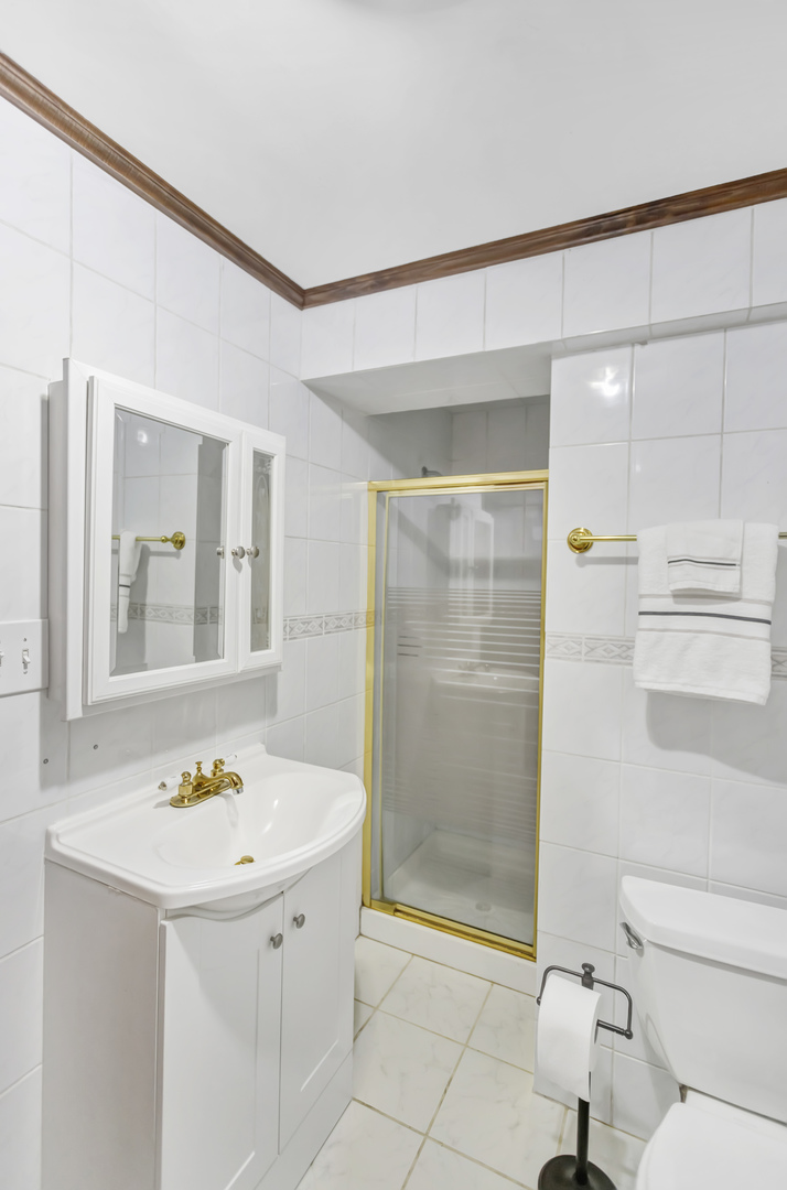 909 Pearson Road Cary, IL 60013 - Photo 36 of 43 Gallery Image 36