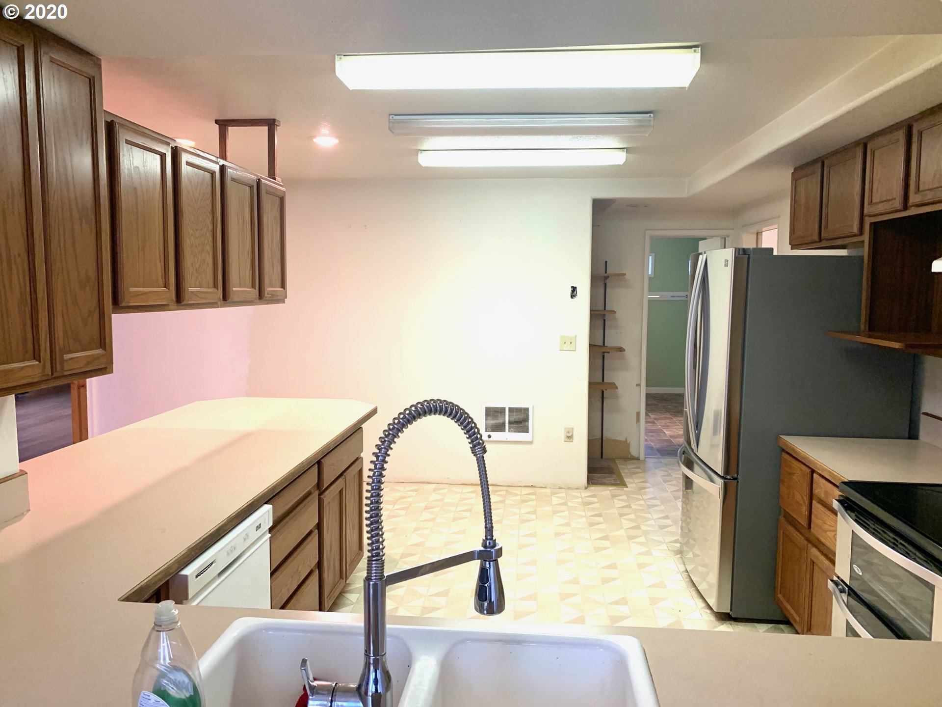 443 South 20th Street Reedsport, OR 97467 - Photo 5 of 32 Gallery Image 5
