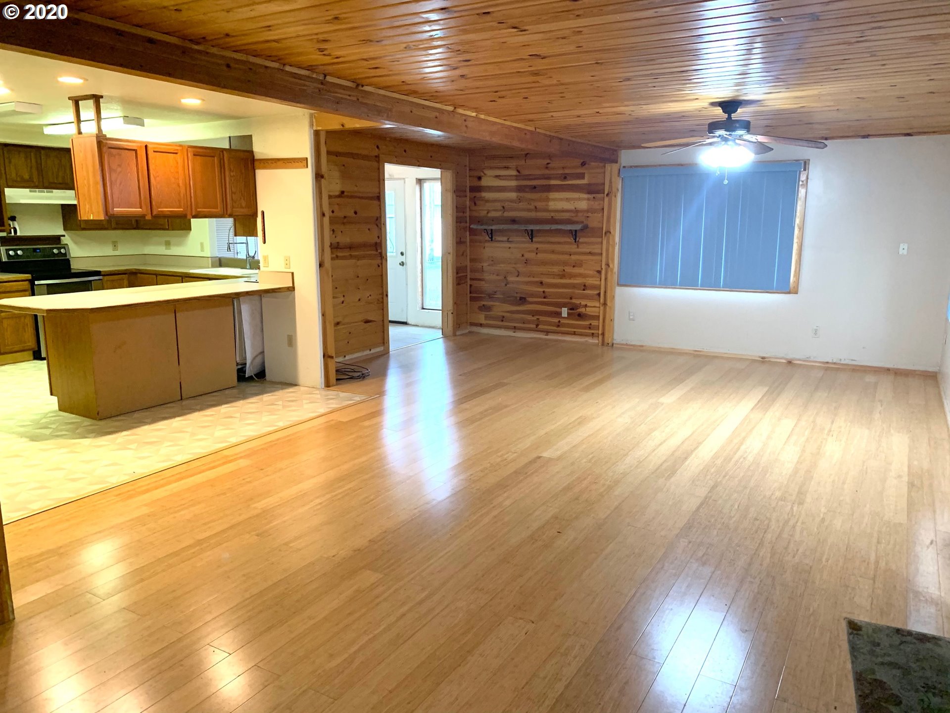 443 South 20th Street Reedsport, OR 97467 - Photo 7 of 32 Gallery Image 7