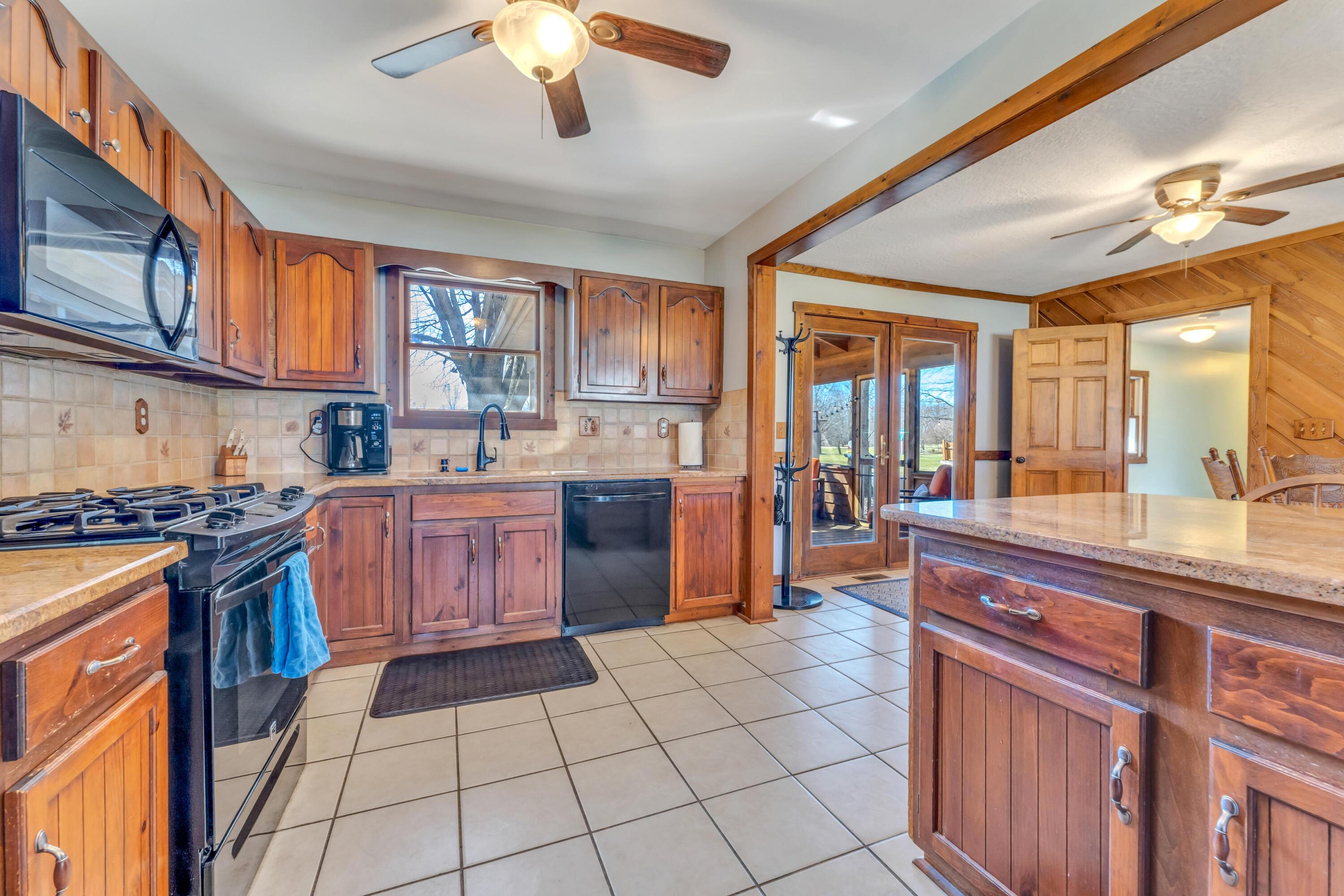 7270 Big Walnut Road Galena, OH 43021 - Photo 15 of 53 DSC07307