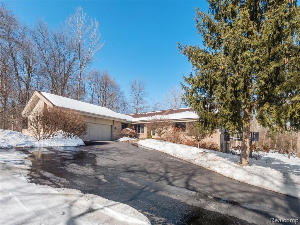 21311 Metroview Road Farmington Hills, MI 48335 - Photo 72 of 78