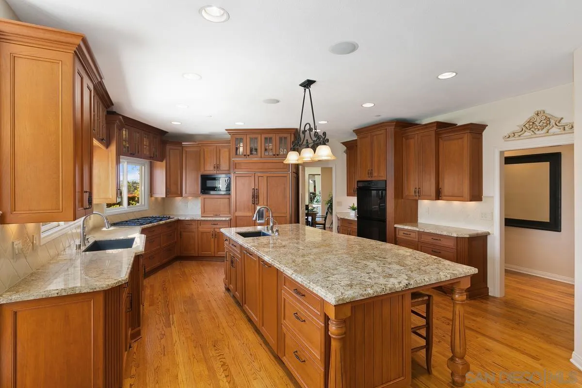 15629 Boulder Mountain Road Poway, CA 92064 - Photo 12 of 64