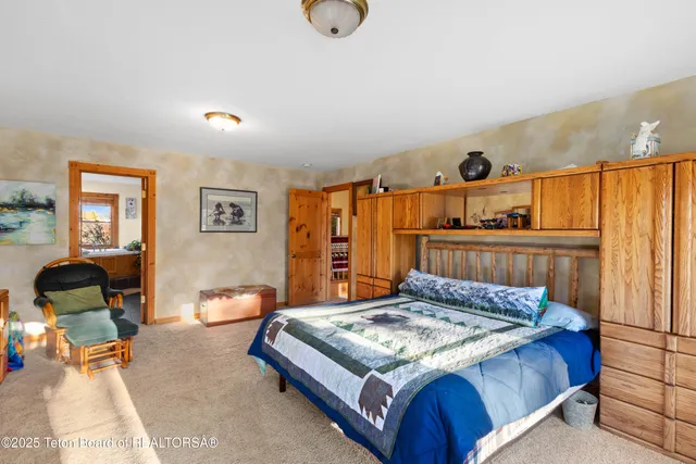 $1,695,000 | 83 Buck Lane, Alpine, WY 83128