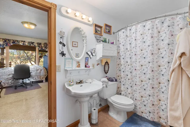 $1,695,000 | 83 Buck Lane, Alpine, WY 83128