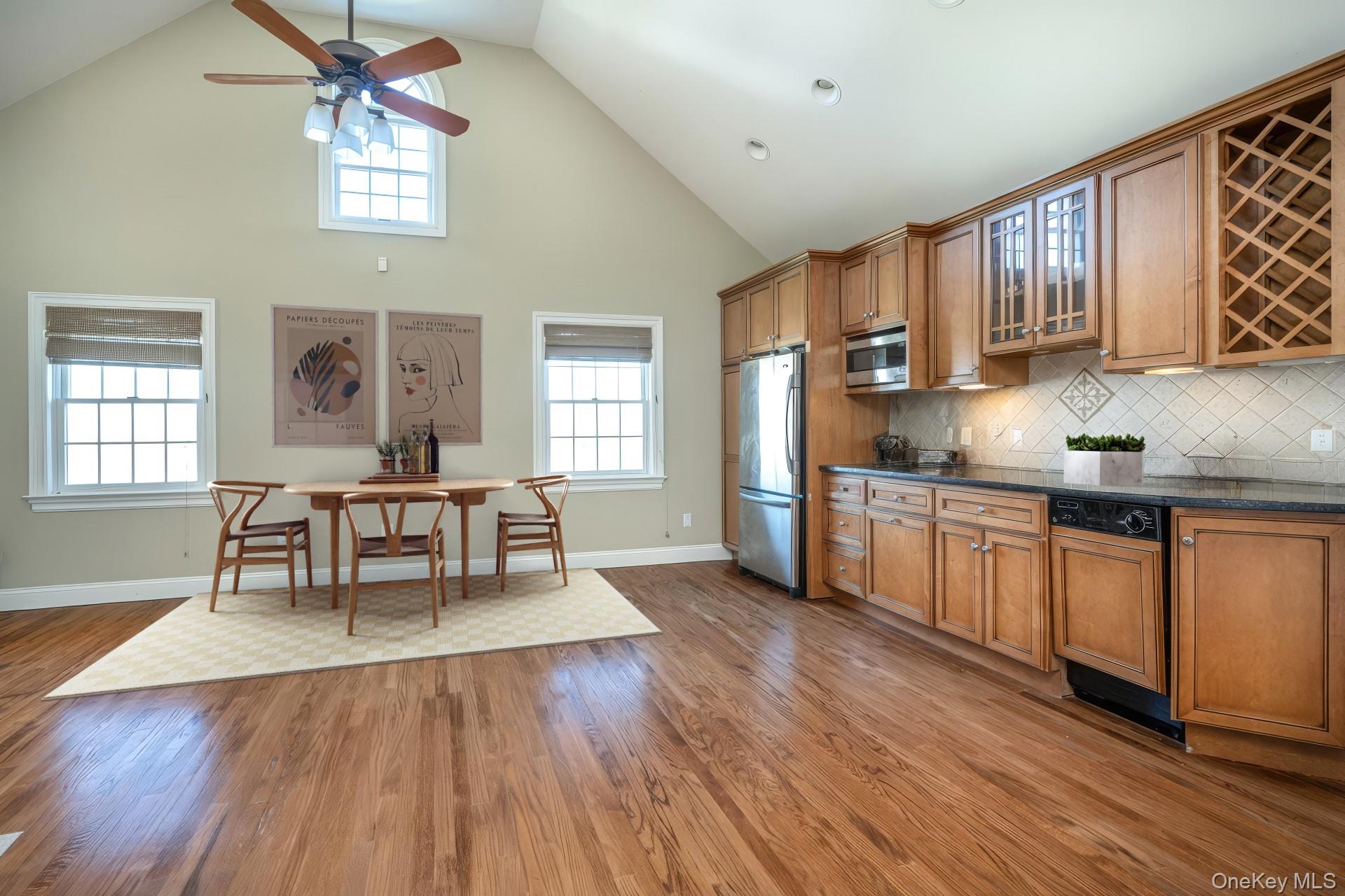 178 Hirst Road Briarcliff Manor, NY 10510 - Photo 29 of 39 With summer kitchen.