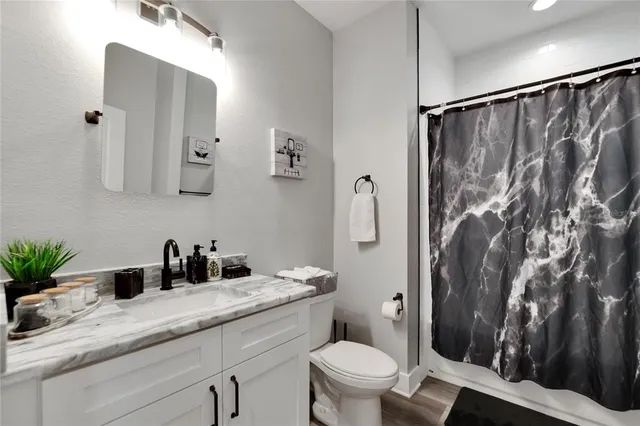 $2,700 | 3002 East 38th Avenue, Tampa, FL 33610